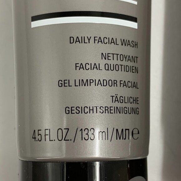 Mary Kay Men Daily Facial Wash & Hydrating‎ Sunscreen 4.5/3 OZ  Travel Size Set - Picture 3 of 10